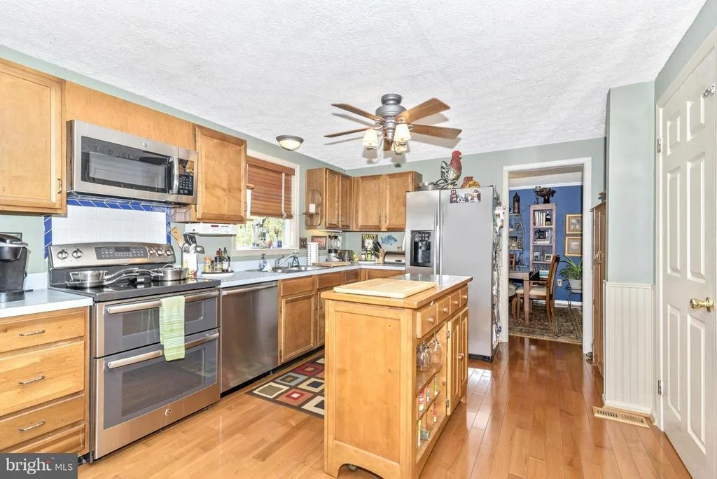 Photo of 1833 MILLSTREAM DRIVE