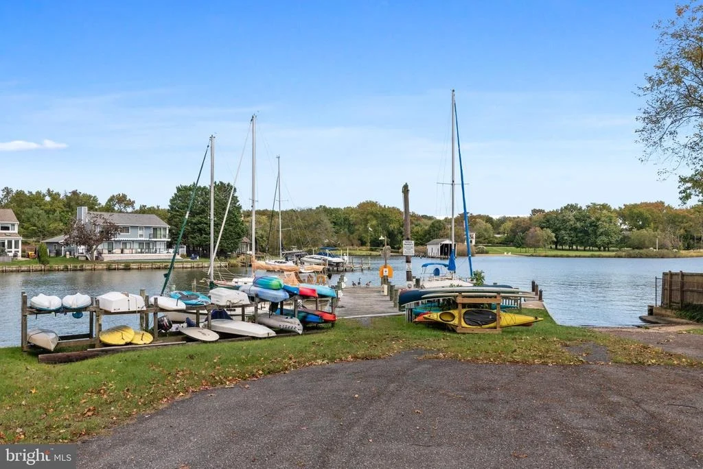 Photo of 621 HARBOR DRIVE