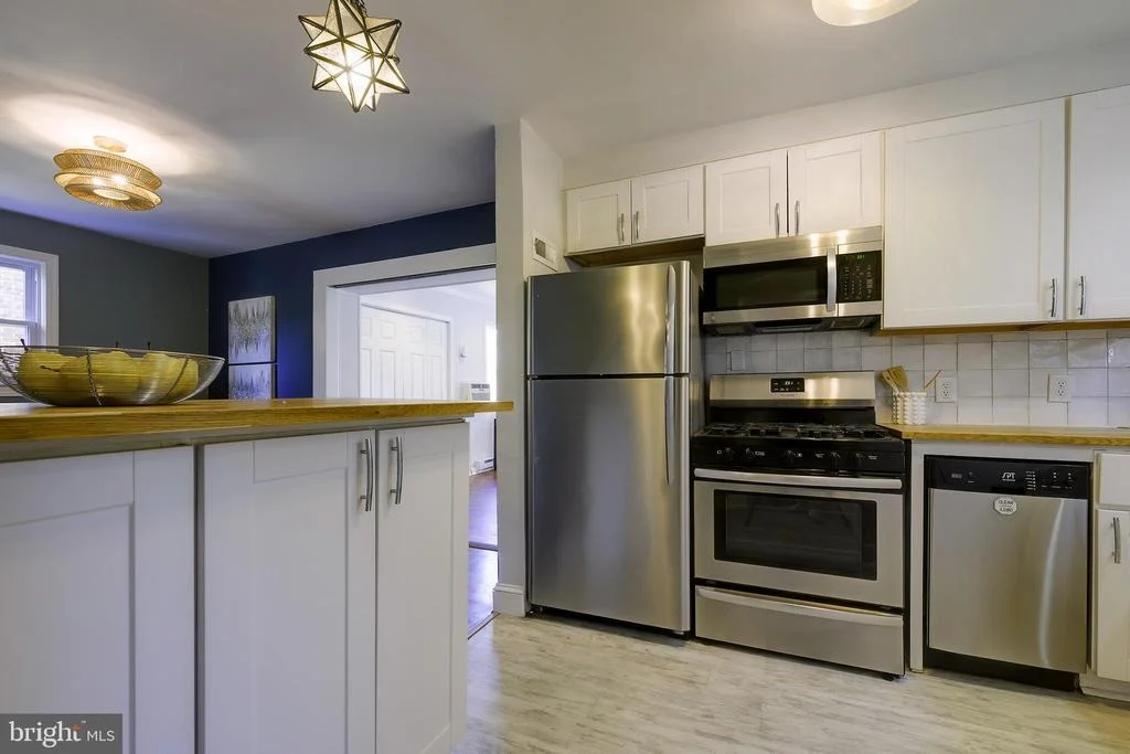 Photo of 1822 41ST PLACE SE