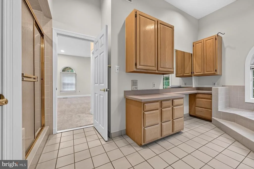 Photo of 900 MALVERN HILL DRIVE