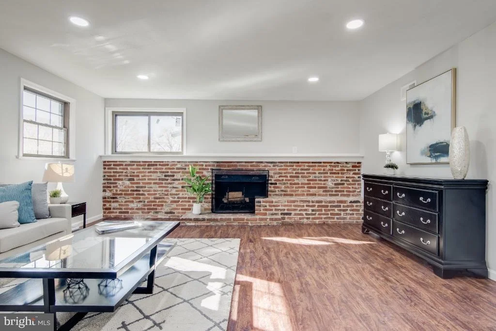 Photo of 6912 HEIDELBURG ROAD