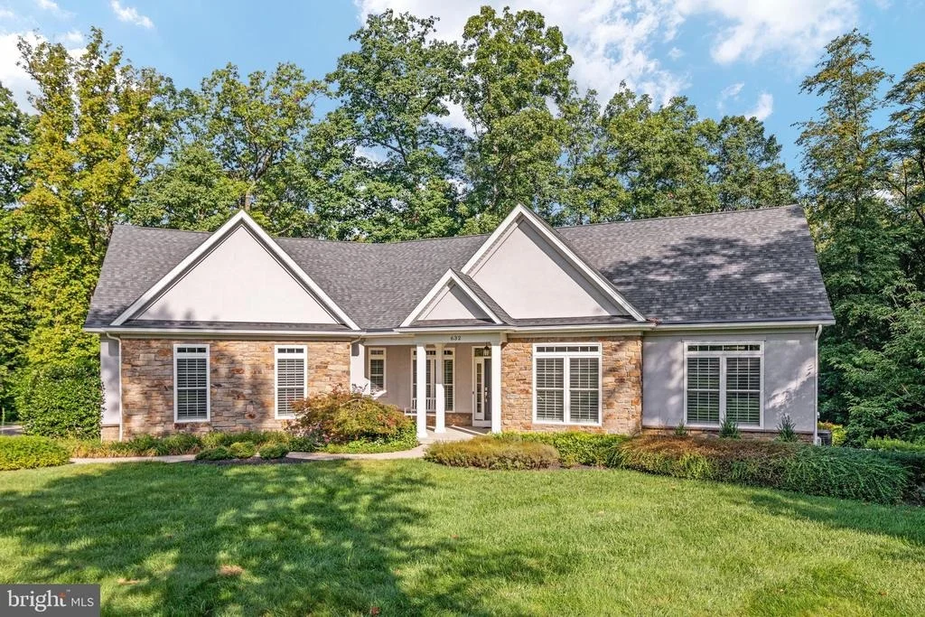 Photo of 632 STONYMEADE DRIVE