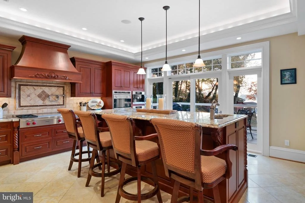 Photo of 206 HARBOR DRIVE