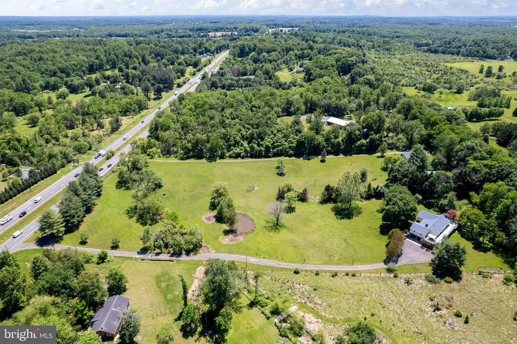 Photo of 9032 JAMES MADISON HIGHWAY