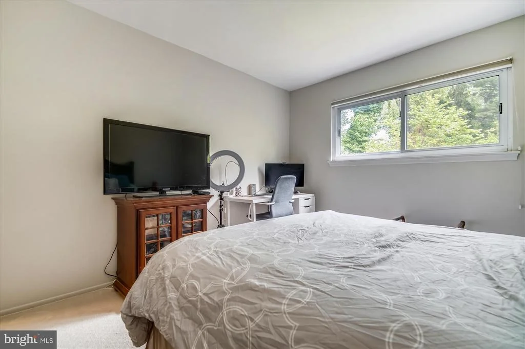 Photo of 13500 REID CIRCLE