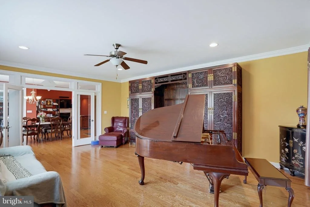 Photo of 35525 PEREGRINE ROAD