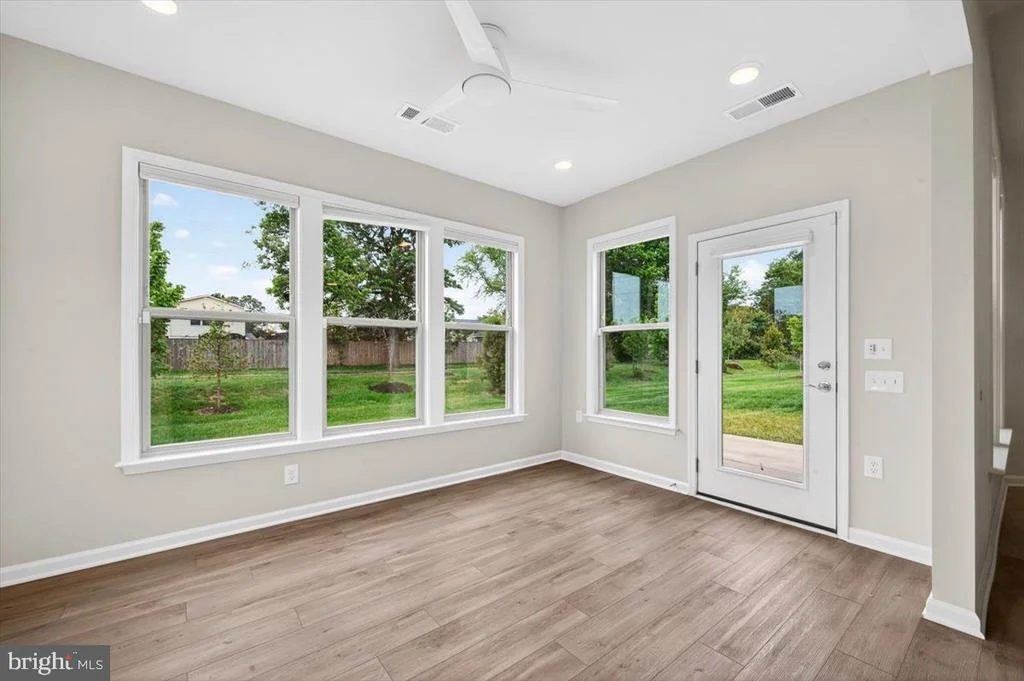 Photo of 21717 HAWKSBILL HIGH CIRCLE