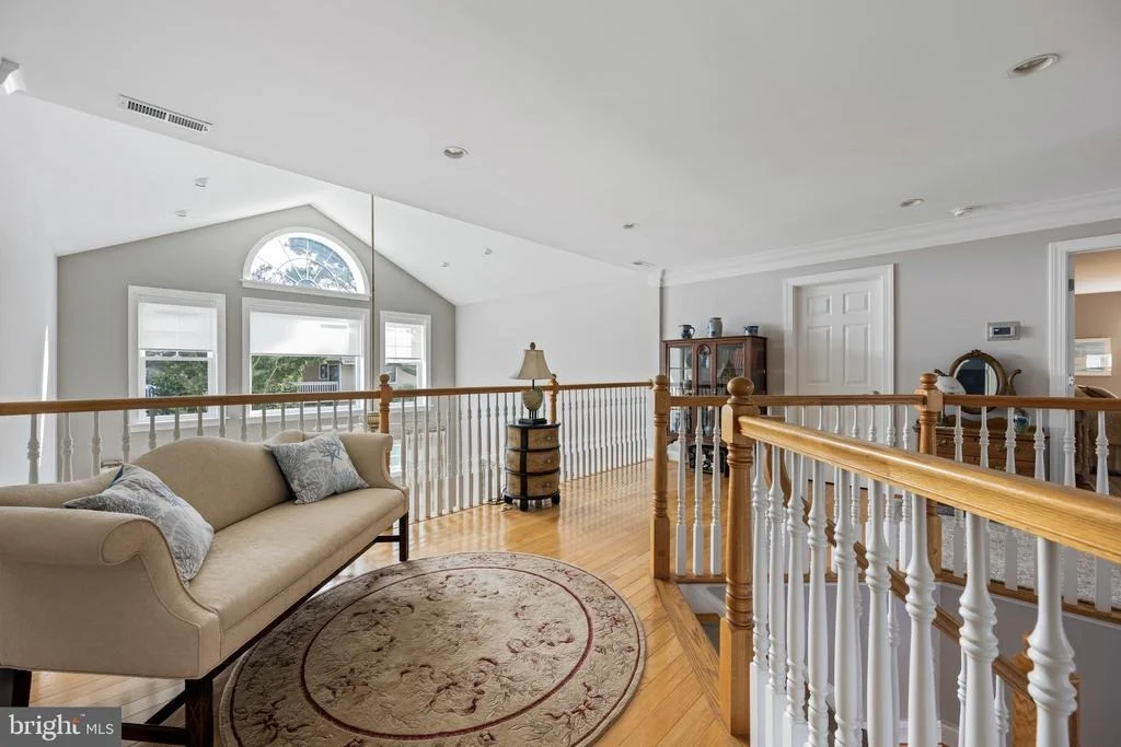 Photo of 123 WEST SIDE DRIVE