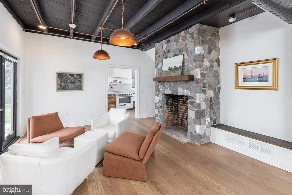 Photo of 138 JEFFERSON ROAD