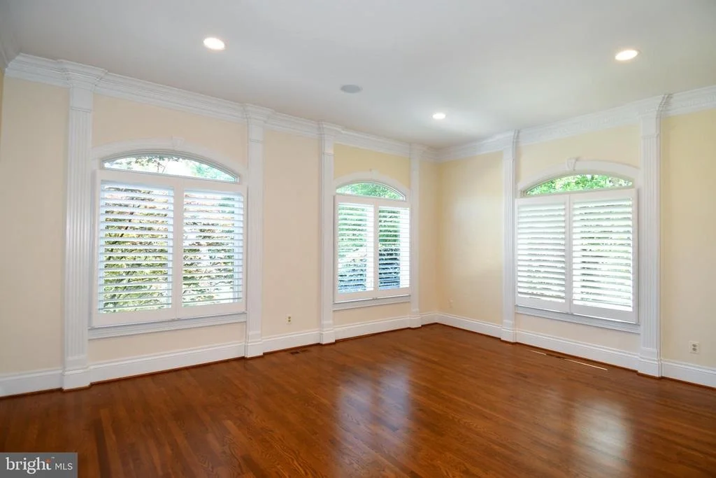 Photo of 7808 SOUTHDOWN ROAD