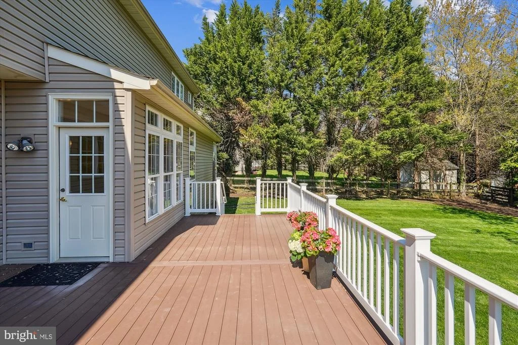 Photo of 4422 WINDING OAK DRIVE