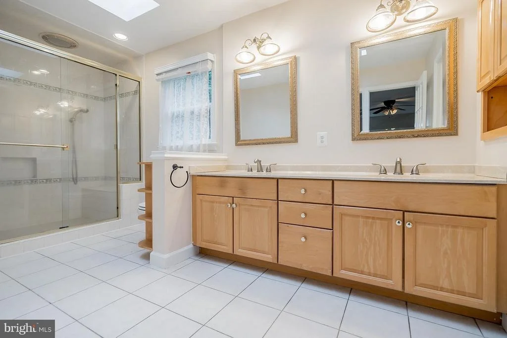 Photo of 9448 LOVAT ROAD