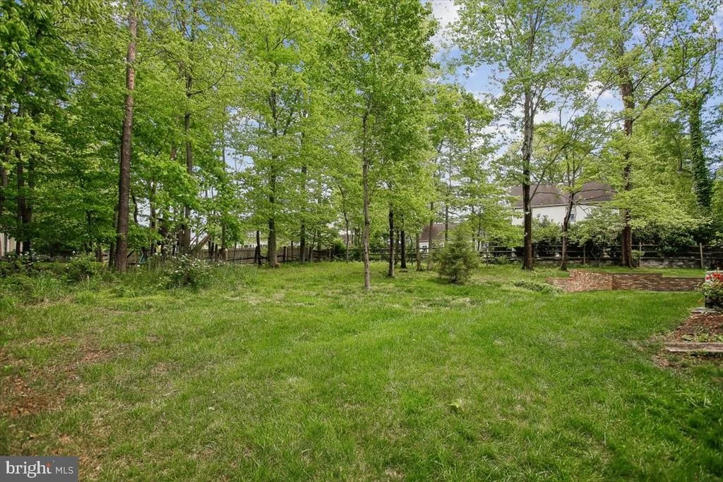 Photo of 9208 FALL RIVER LANE