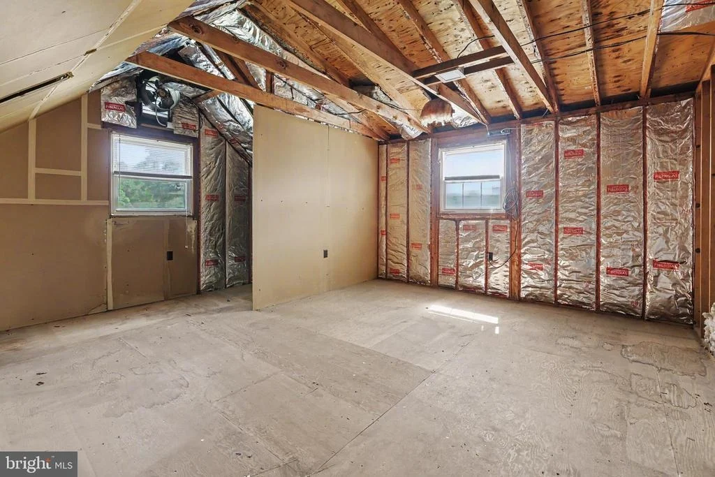 Photo of 16 RUNNING BROOK ROAD