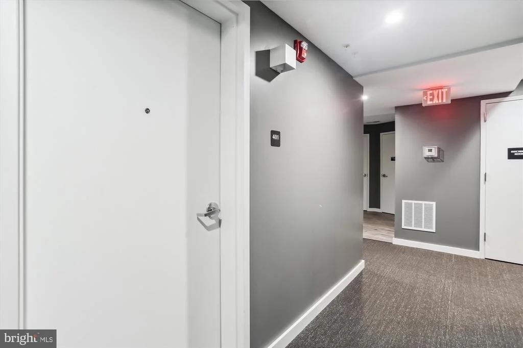 Photo of Unit 401 at 700 ROEDER ROAD