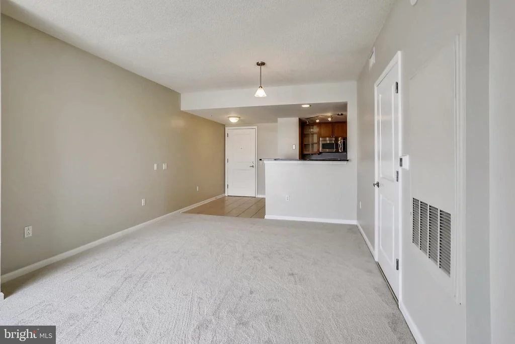 Photo of Unit 1106 at 930 WAYNE AVENUE