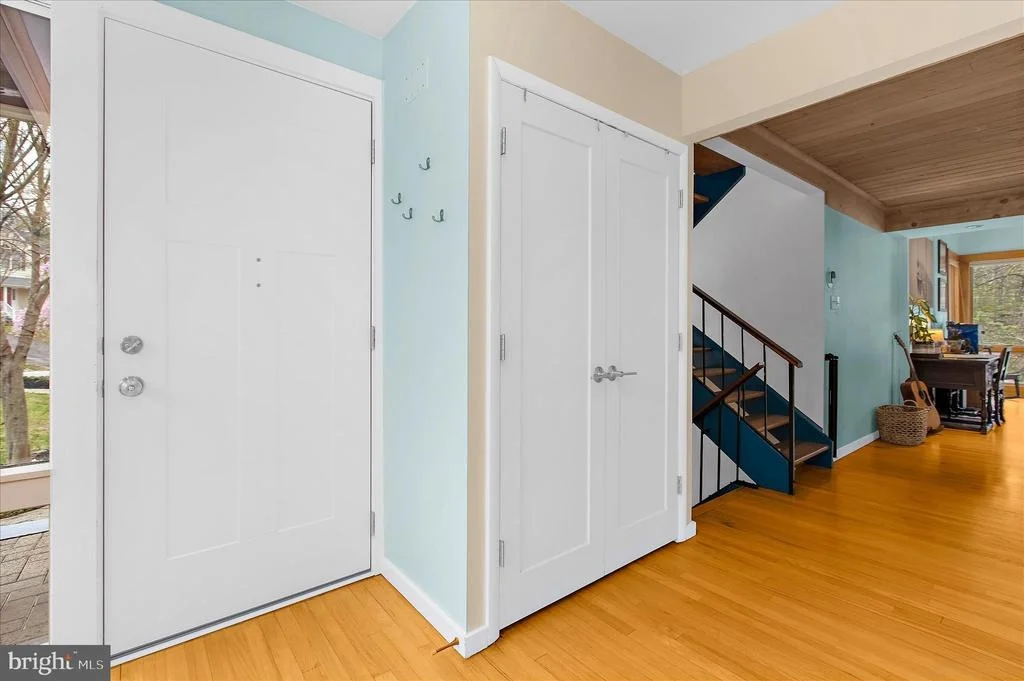 Photo of 2642 QUEEN ANNE CIRCLE