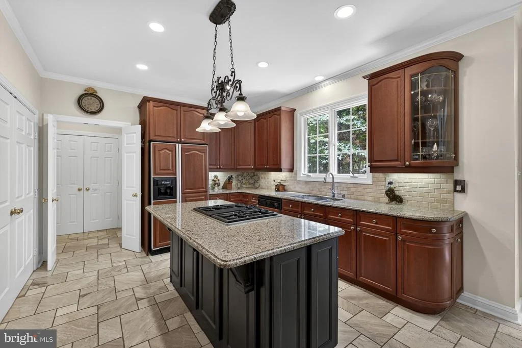 Photo of 22167 WOODWINDS DRIVE