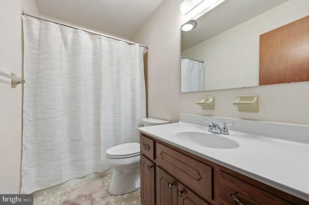 Photo of 8117 RUNNYMEADE DRIVE