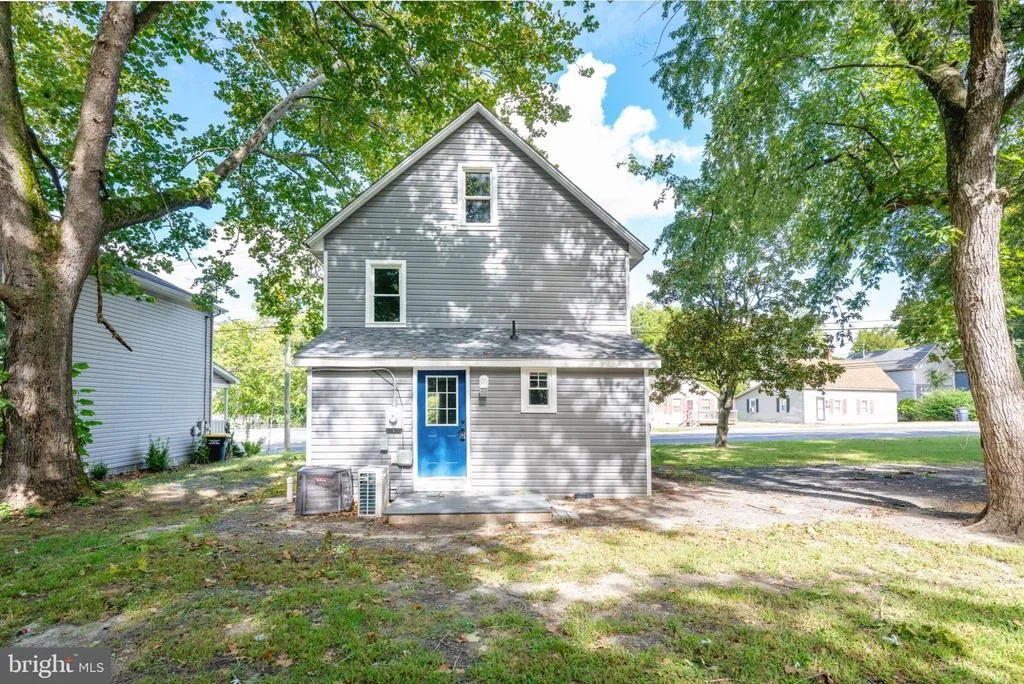 Photo of 524 E 4TH STREET