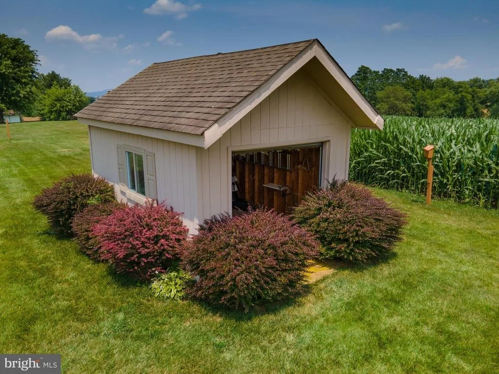 Photo of 14043 MISTY MEADOW ROAD