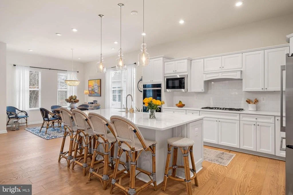Photo of 23298 BOURBON CIRCLE