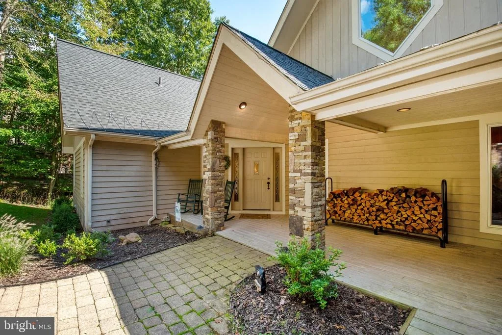 Photo of 2747 MARSH HILL ROAD