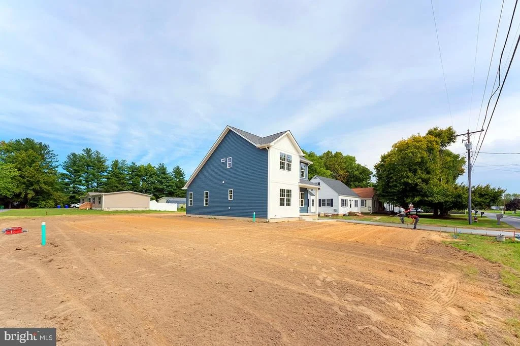 Photo of 165 ROSE BOWL ROAD