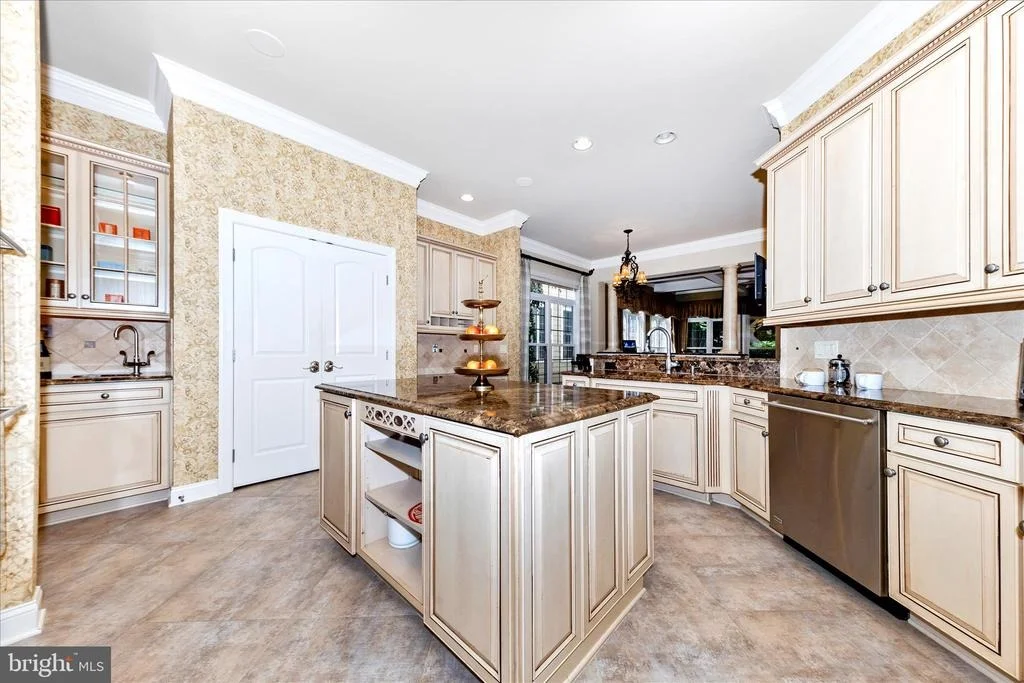 Photo of 2822 NORBORNE PLACE