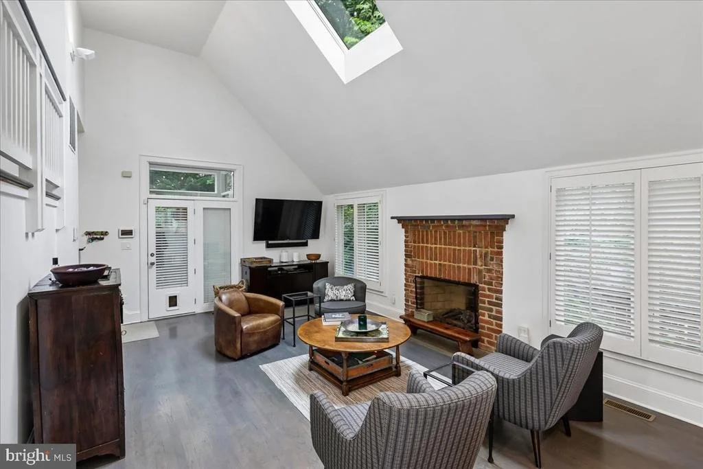 Photo of 3701 SHEPHERD STREET
