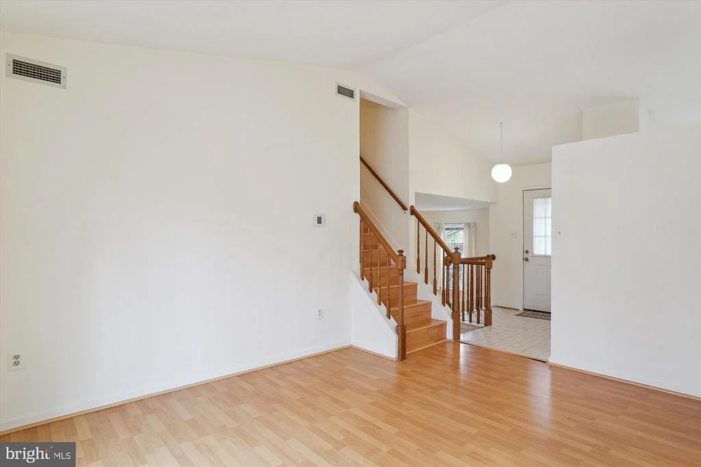 Photo of 19005 HIGH POINT DRIVE