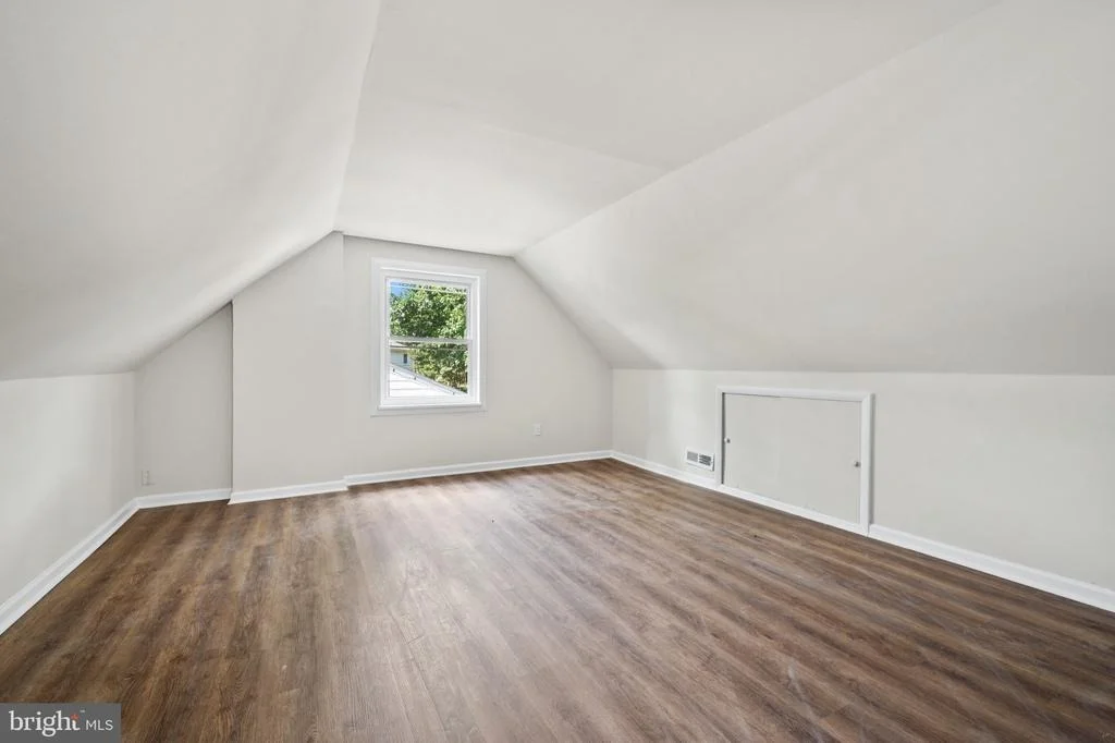 Photo of 12405 BUSHEY DRIVE
