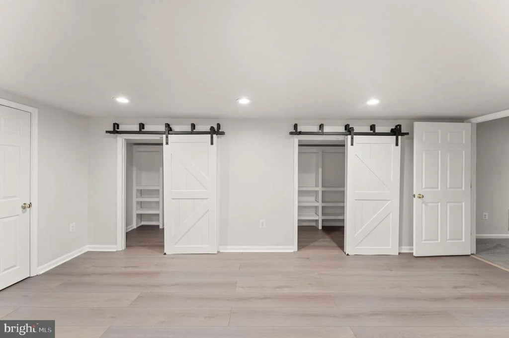 Photo of 817 KENNETH PLACE SE