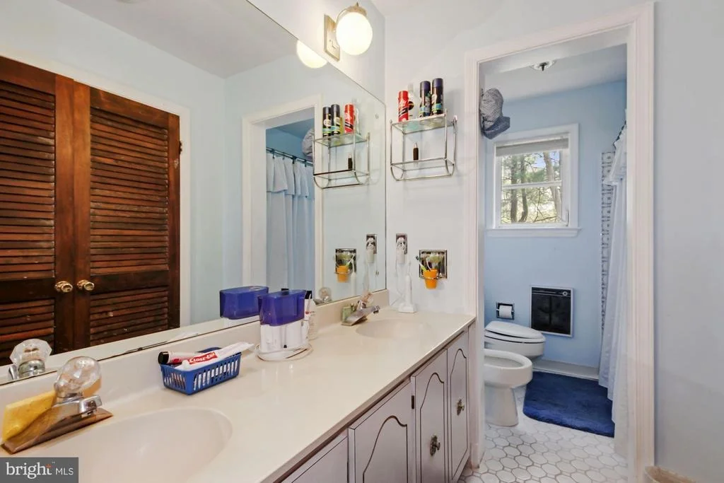 Photo of 17335 DONORA ROAD