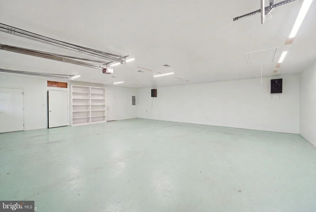 Photo of 15211 CANDY HILL ROAD