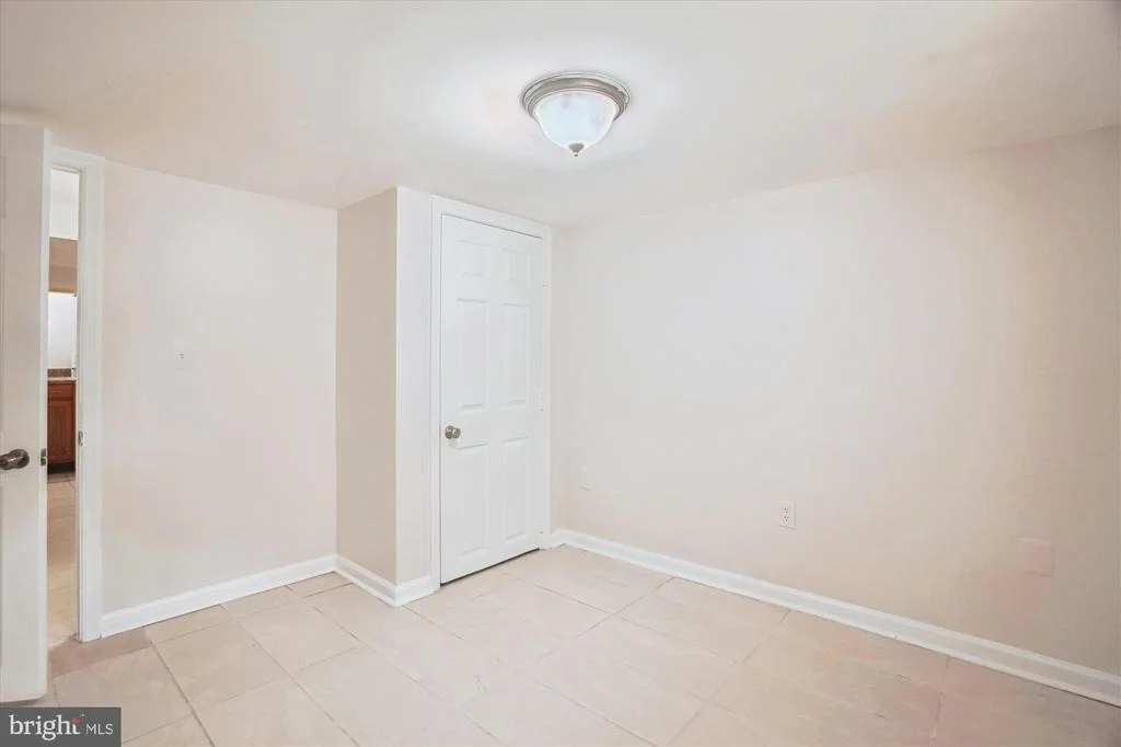 Photo of 9121 LANHAM SEVERN ROAD