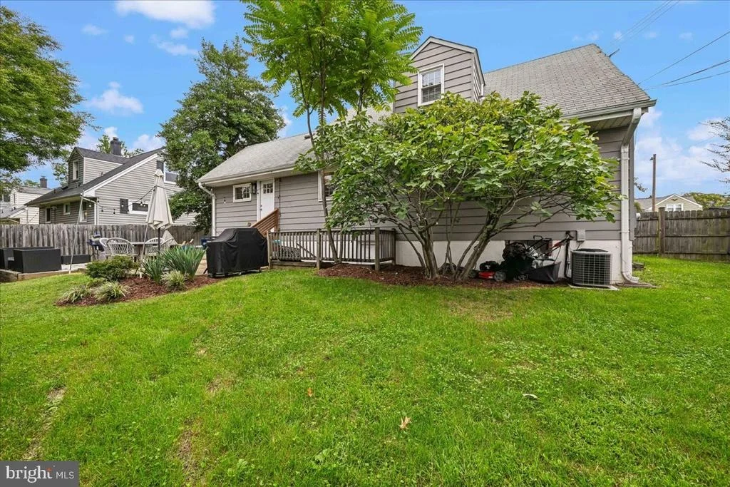 Photo of 6722 WILLIAMS DRIVE