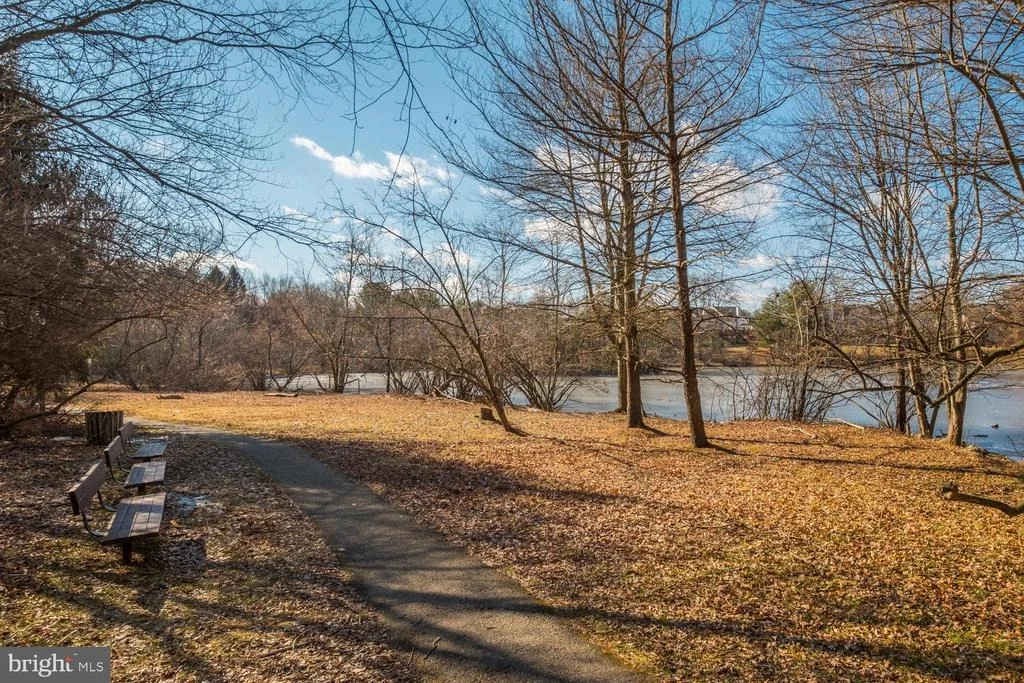 Photo of Unit 201 at 18302 STREAMSIDE DRIVE