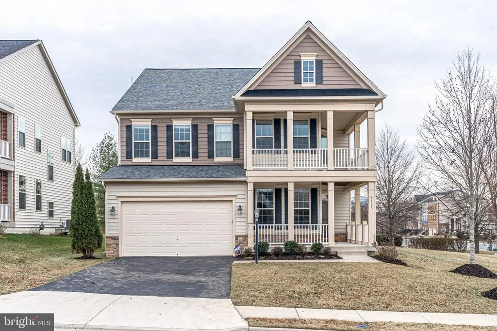 Photo of 42695 MACAULEY PLACE