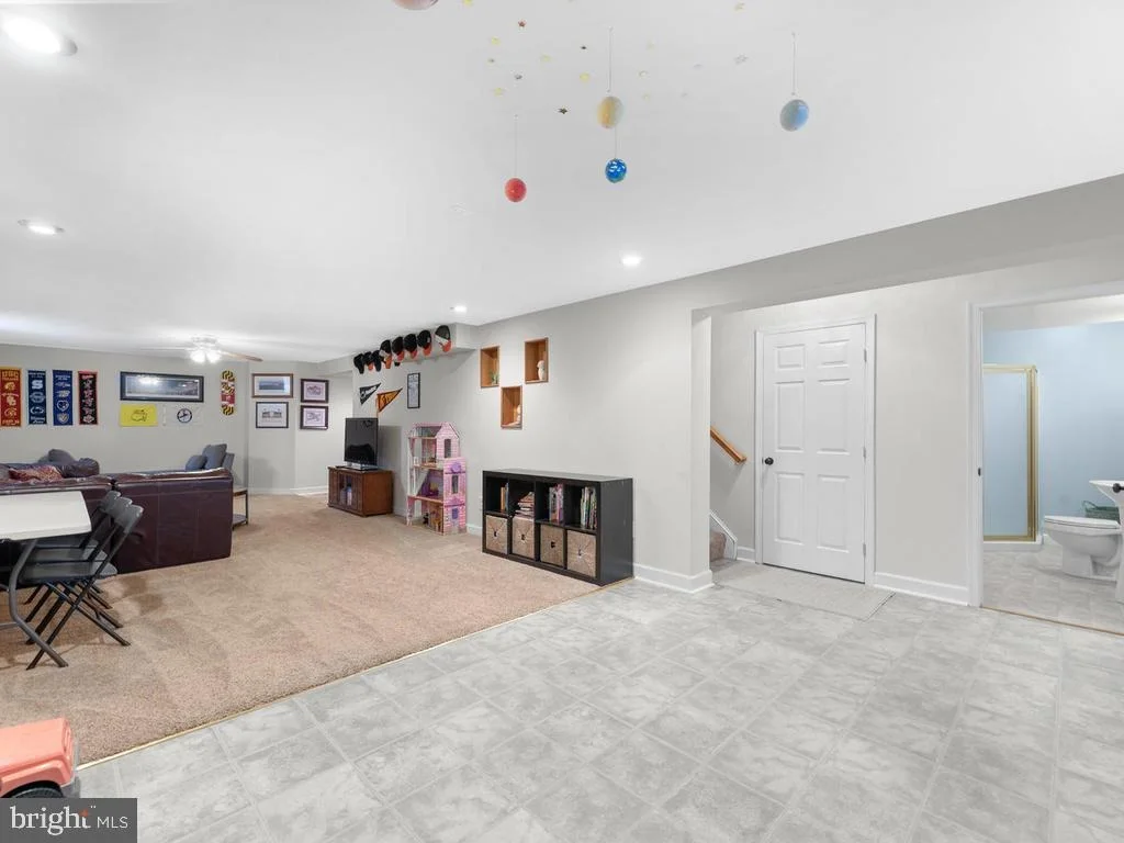 Photo of 708 LONGBOW ROAD