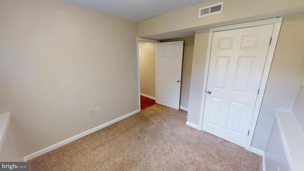 Photo of 1180 BANNISTER CIRCLE