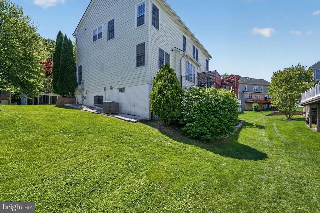 Photo of 21104 HICKORY FOREST WAY