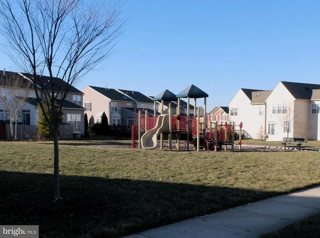 Photo of 2424 KNAPPS WAY