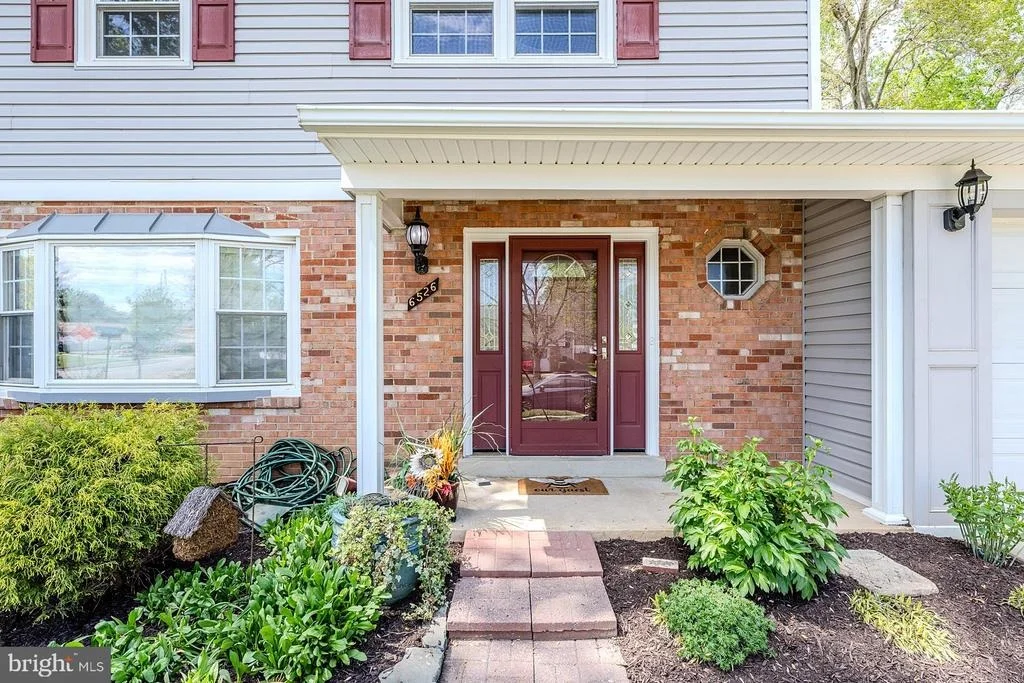 Photo of 6526 GREENVIEW LANE