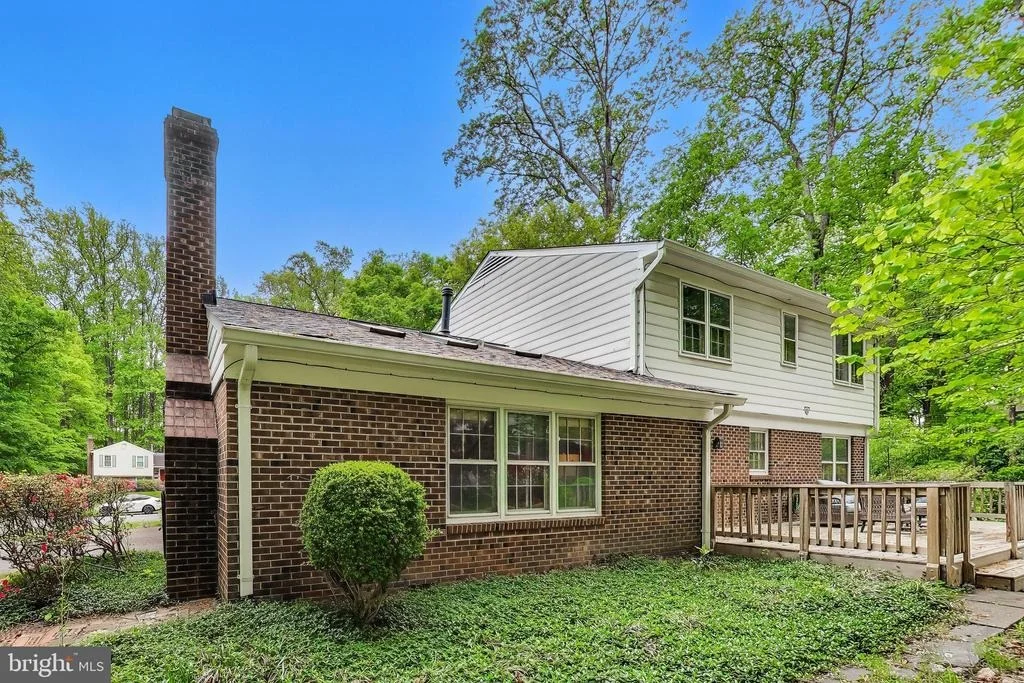Photo of 6820 COLBURN DRIVE