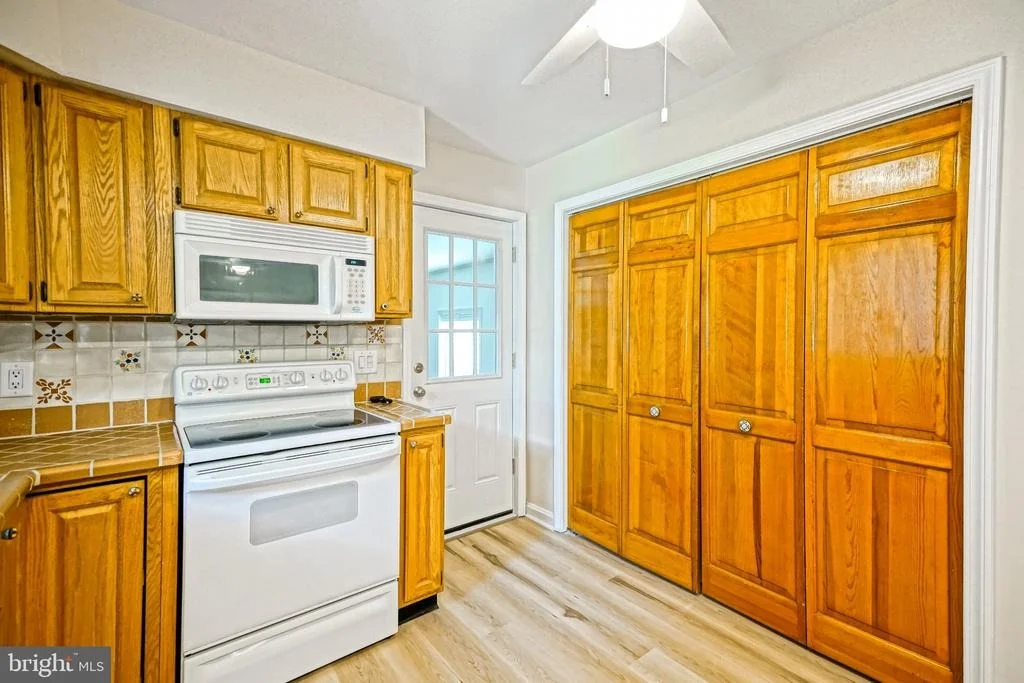 Photo of 24 ARNELL ROAD