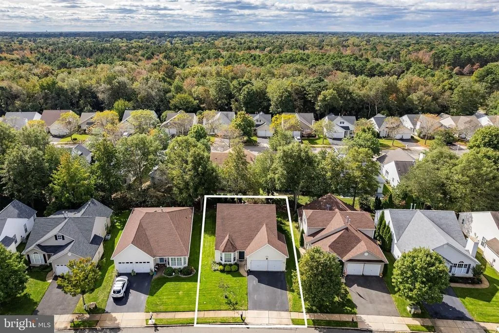 Photo of 18 SUNFLOWER LANE