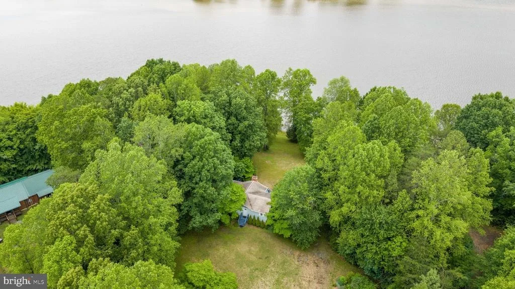 Photo of 303 PINE DRIVE