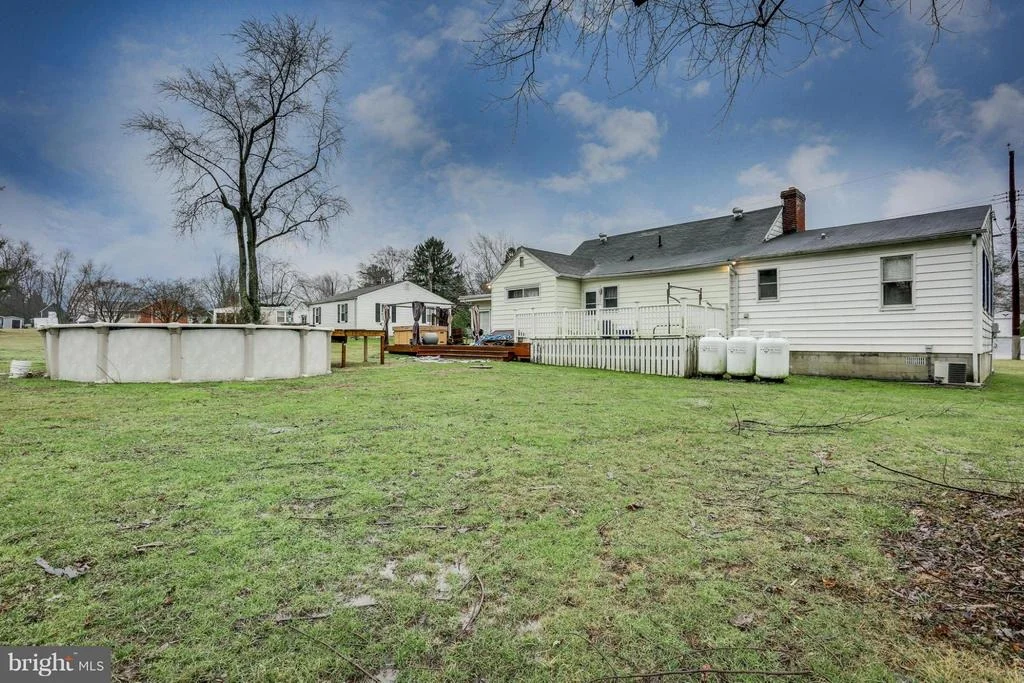 Photo of 927 WATERS AVENUE