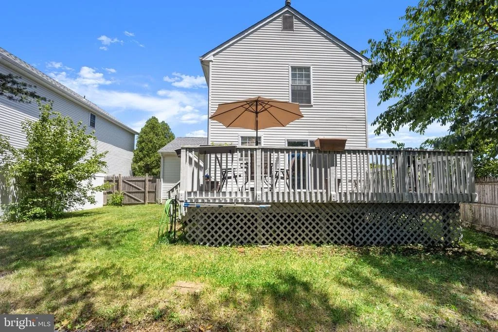 Photo of 64 OAKTON DRIVE